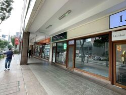 Burlington Square (D7), Retail #578517751